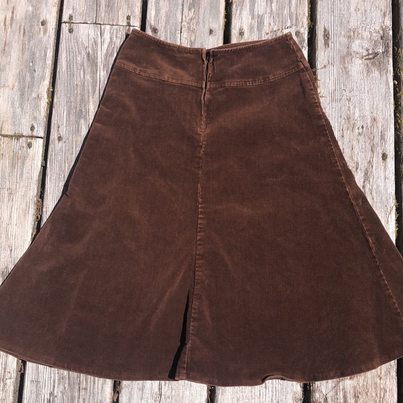 Vintage chocolate corduroy floral appliqué skirt - Picture 6 of 9